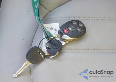 2008 Buick Lucerne Cxl z USA, uszkodzony, nr VIN 1G4HD57258U133851